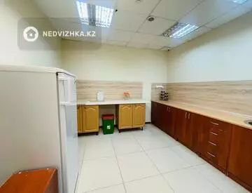 470 м², Помещение, этаж 1 из 3, 470 м², изображение - 4