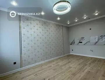 1-комнатная квартира, этаж 7 из 12, 35 м²