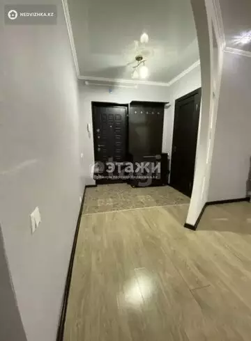 2-комнатная квартира, этаж 8 из 24, 51 м²