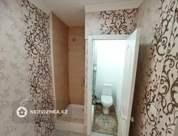 1-комнатная квартира, этаж 4 из 4, 17 м²