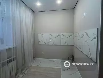 1-комнатная квартира, этаж 9 из 3, 42 м²