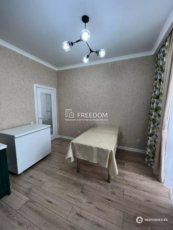114.2 м², 4-комнатная квартира, этаж 4 из 17, 114 м², изображение - 1