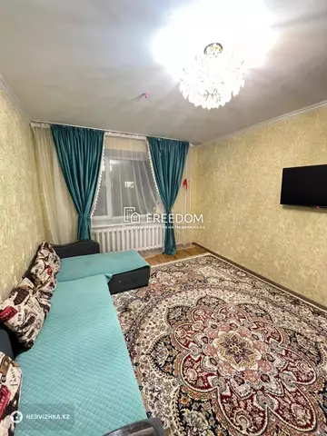 60 м², 2-комнатная квартира, этаж 3 из 9, 60 м², изображение - 1