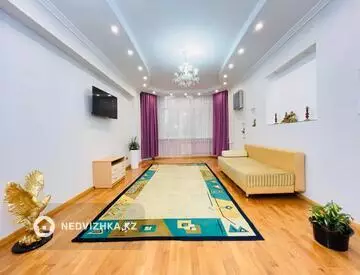 3-комнатная квартира, этаж 4 из 6, 109 м²