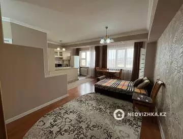 2-комнатная квартира, этаж 8 из 9, 50 м²