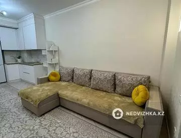 1-комнатная квартира, этаж 7 из 10, 33 м²