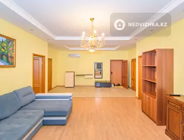 2-комнатная квартира, этаж 9 из 8, 80 м²