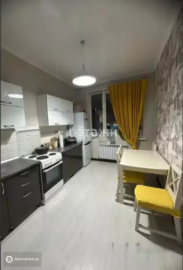 2-комнатная квартира, этаж 8 из 9, 56 м²