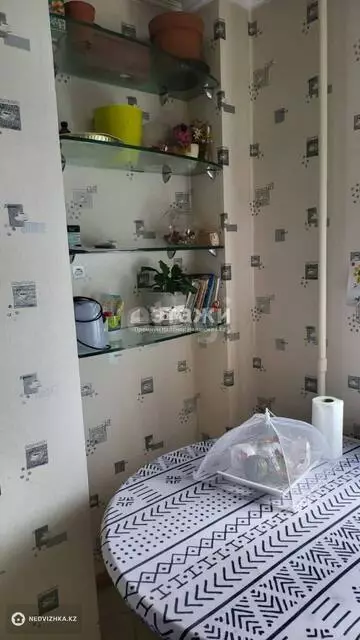 2-комнатная квартира, этаж 9 из 16, 72 м²