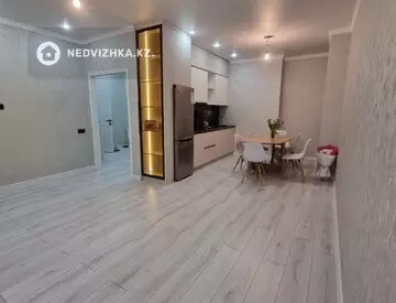 2-комнатная квартира, этаж 12 из 16, 58 м²