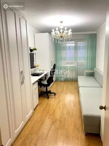 3-комнатная квартира, этаж 4 из 5, 88 м²