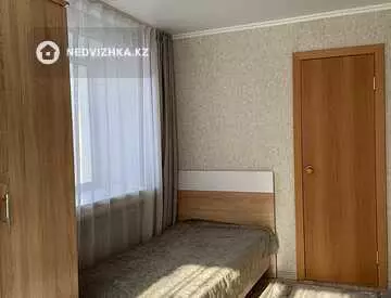 2-комнатная квартира, этаж 3 из 5, 42 м²