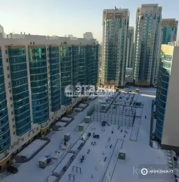 2-комнатная квартира, этаж 10 из 14, 60 м²