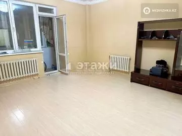 2-комнатная квартира, этаж 8 из 9, 92 м²