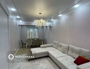 4-комнатная квартира, этаж 7 из 10, 130 м²