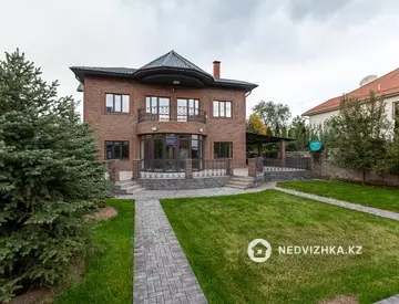 6-комнатный дом, 13 соток, 400 м²