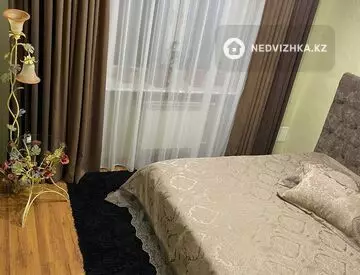 2-комнатная квартира, этаж 4 из 5, 53 м²