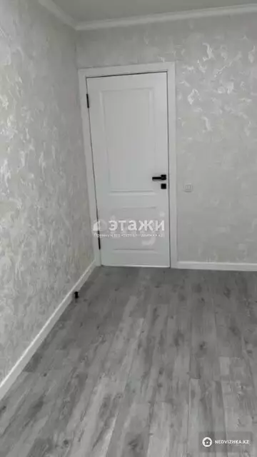 2-комнатная квартира, этаж 3 из 5, 48 м²