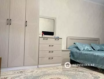 90 м², 3-комнатная квартира, этаж 5 из 9, 90 м², изображение - 1