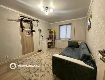 2-комнатная квартира, этаж 3 из 4, 43 м²