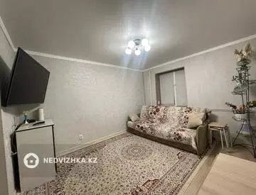 2-комнатная квартира, этаж 3 из 4, 43 м²