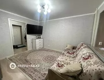 2-комнатная квартира, этаж 3 из 4, 43 м²