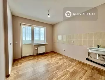 71 м², 3-комнатная квартира, этаж 2 из 7, 71 м², изображение - 1