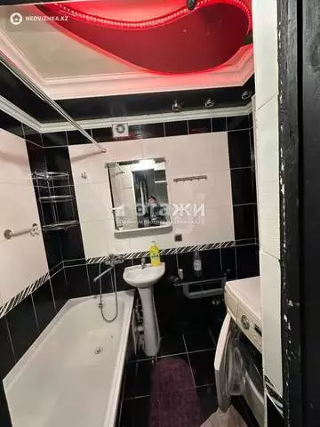 1-комнатная квартира, этаж 4 из 5, 40 м²