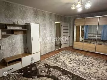 1-комнатная квартира, этаж 4 из 5, 40 м²