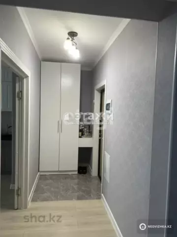 2-комнатная квартира, этаж 2 из 9, 50 м²