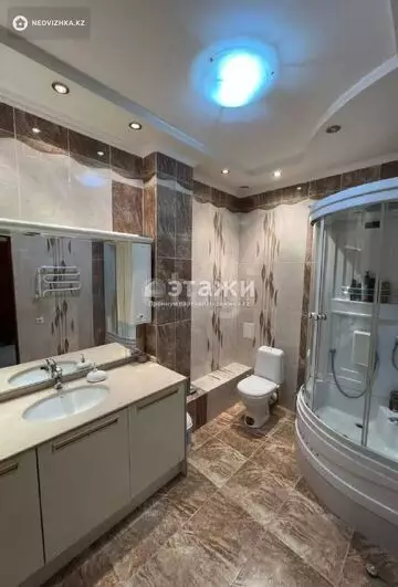 4-комнатная квартира, этаж 5 из 6, 155 м²