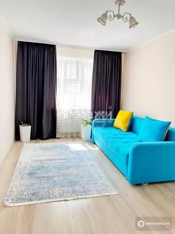 3-комнатная квартира, этаж 3 из 9, 76 м²