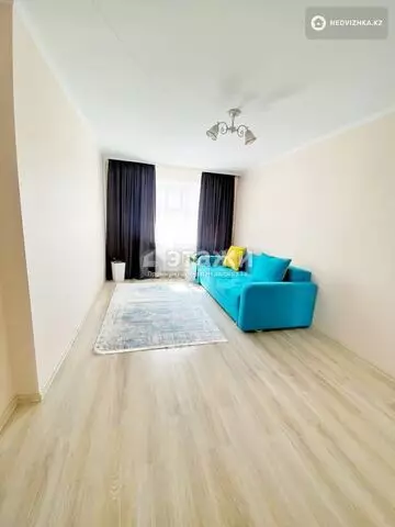 3-комнатная квартира, этаж 3 из 9, 76 м²