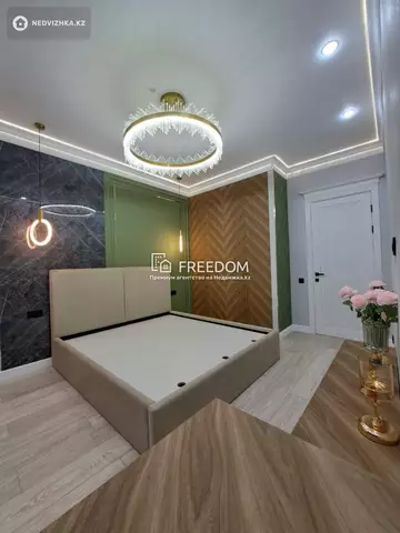 2-комнатная квартира, этаж 9 из 12, 73 м²