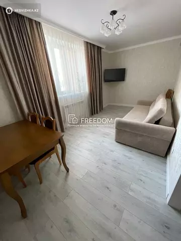 2-комнатная квартира, этаж 2 из 8, 69 м²