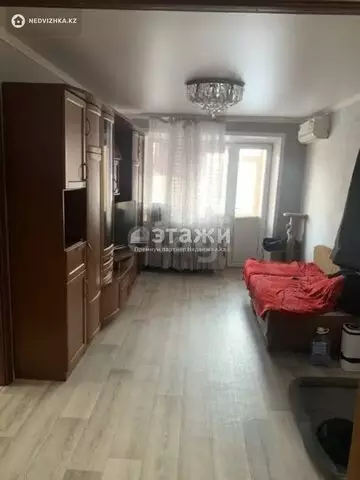 2-комнатная квартира, этаж 3 из 5, 42 м²