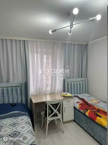 3-комнатная квартира, этаж 8 из 10, 80 м²