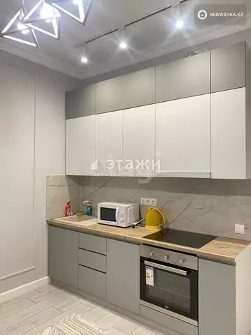 2-комнатная квартира, этаж 5 из 19, 61 м²