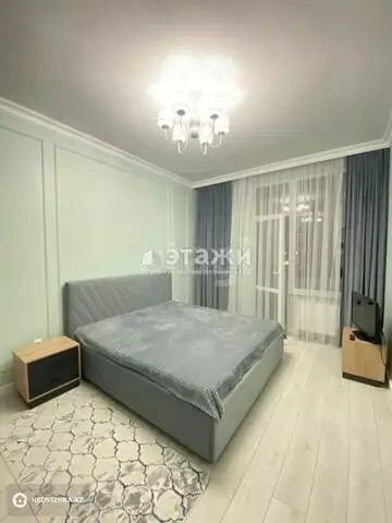 2-комнатная квартира, этаж 5 из 19, 61 м²