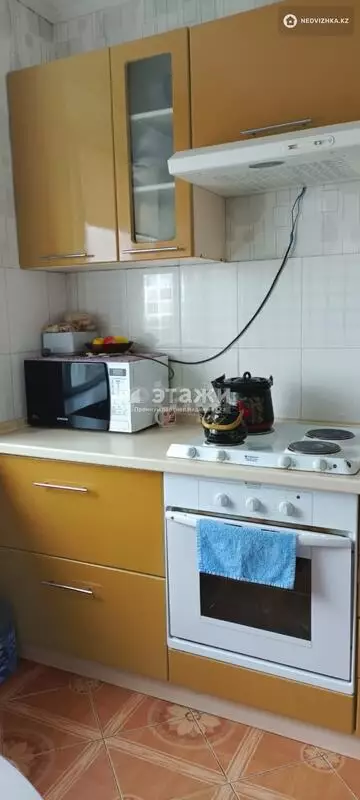 2-комнатная квартира, этаж 13 из 13, 50 м²