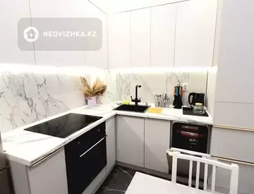 52 м², 2-комнатная квартира, этаж 2 из 12, 52 м², посуточно, изображение - 7