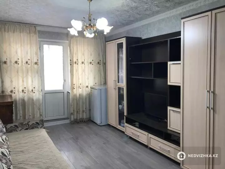 58.8 м², 3-комнатная квартира, этаж 2 из 4, 59 м², изображение - 1