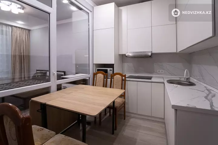 58 м², 2-комнатная квартира, этаж 12 из 20, 58 м², на длительный срок, изображение - 1