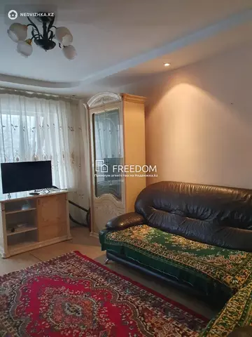 50 м², 2-комнатная квартира, этаж 4 из 5, 50 м², изображение - 2