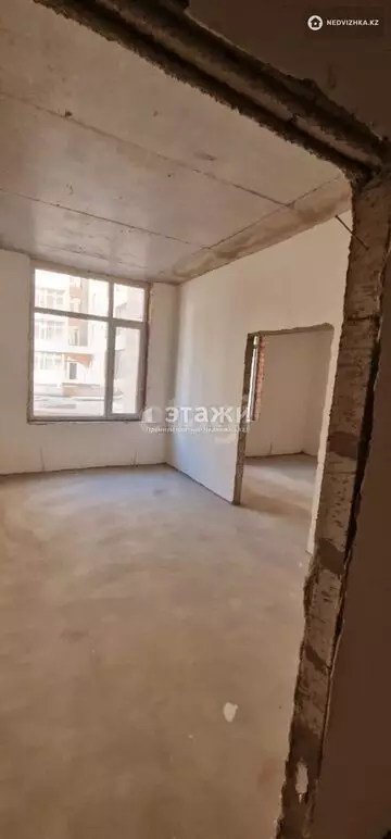 4-комнатная квартира, этаж 2 из 7, 108 м²
