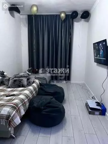 1-комнатная квартира, этаж 9 из 10, 36 м²