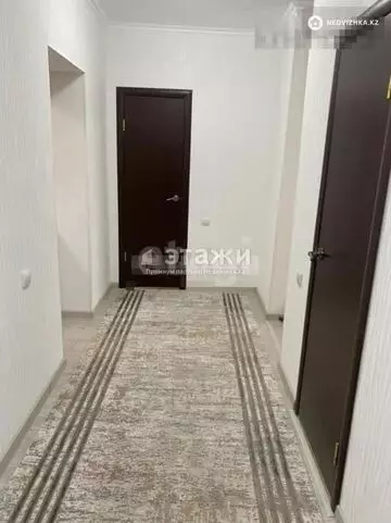 3-комнатная квартира, этаж 3 из 5, 56 м²