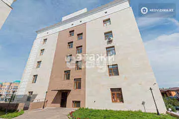 1-комнатная квартира, этаж 6 из 6, 301 м²