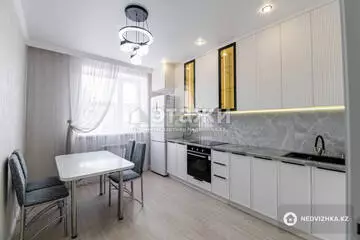 1-комнатная квартира, этаж 9 из 9, 41 м²