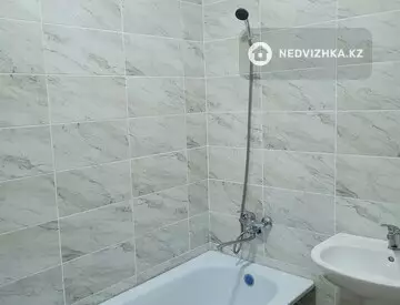 72 м², 2-комнатная квартира, этаж 3 из 5, 72 м², посуточно, изображение - 4